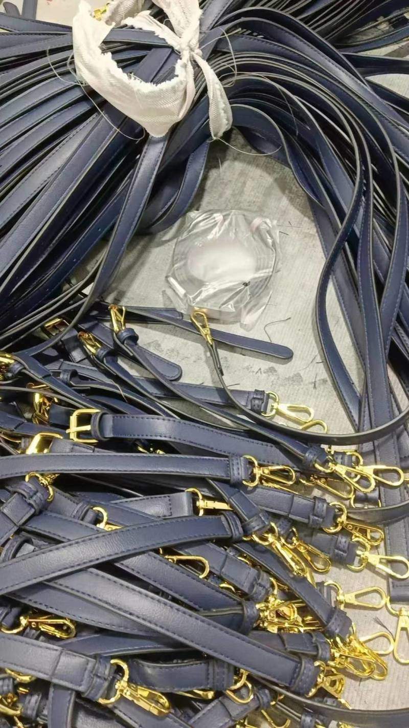 招临时熟手卷长短肩带，招台面做链贴