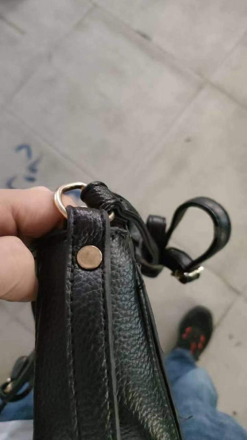 招临时五金打成品