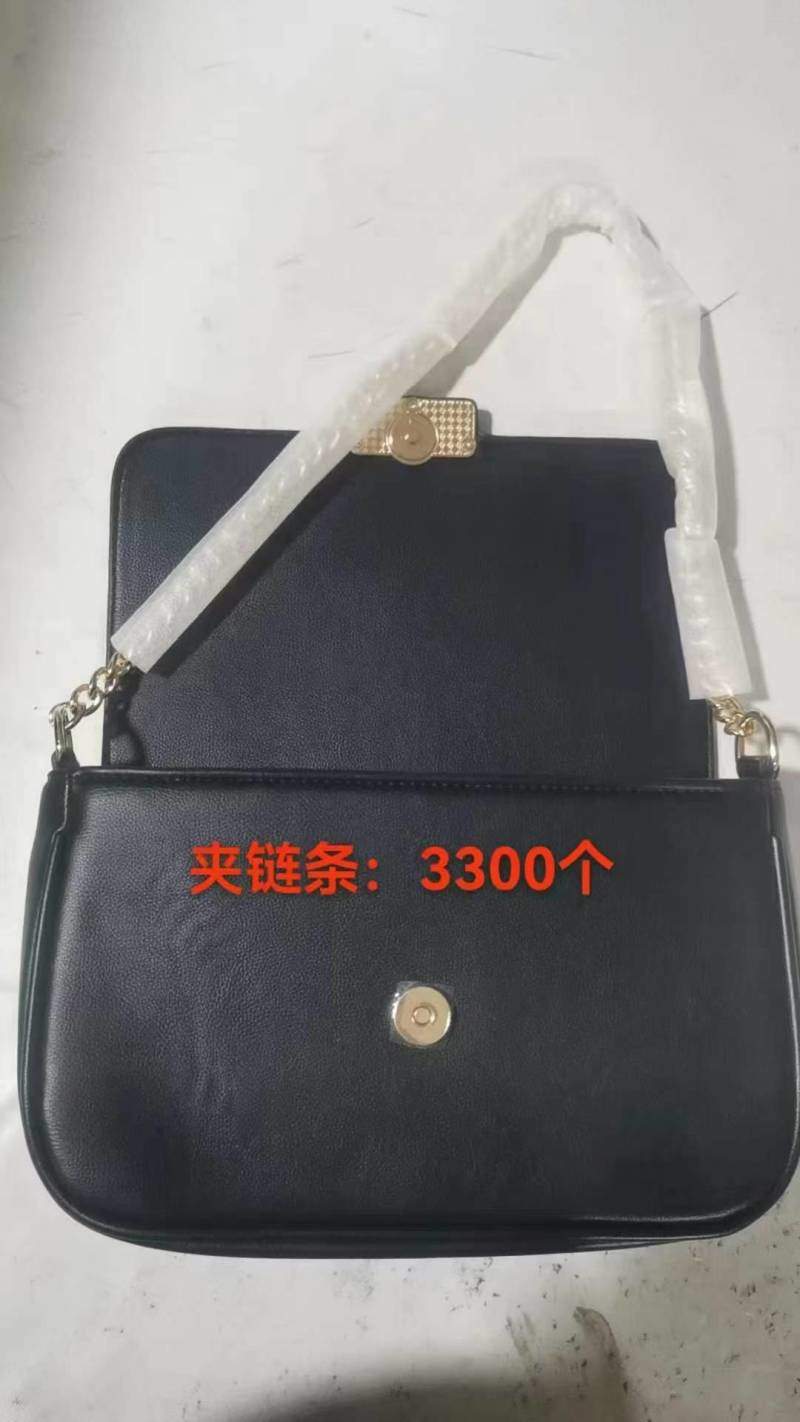 熟手查货：1名，熟手剪线吹线：2名，车间杂工：1名，夹链条1名