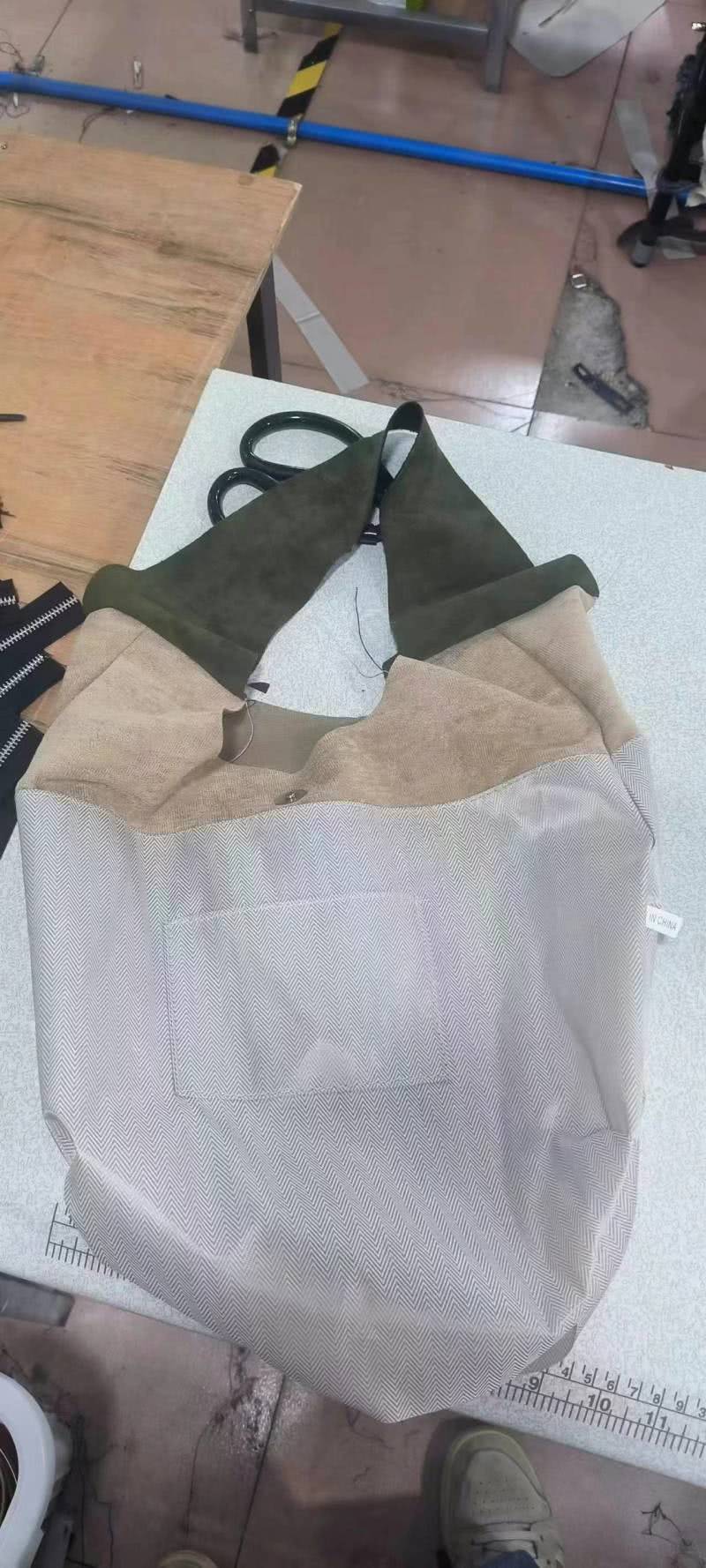 招整个内袋车好一块三
