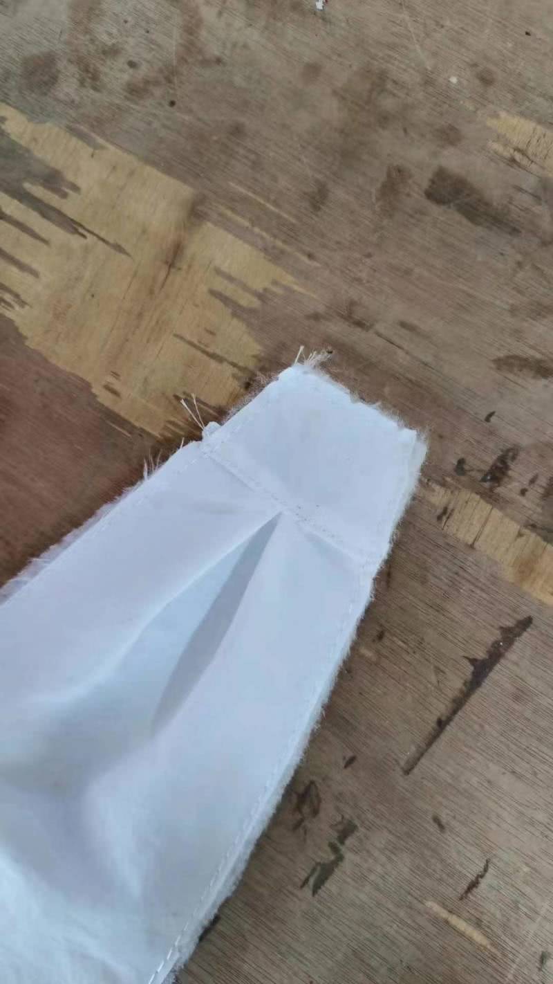 招临时车位二名