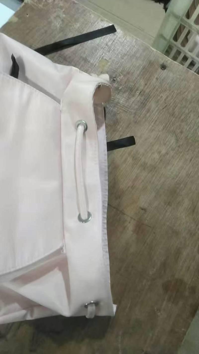 招小背包成品打五金