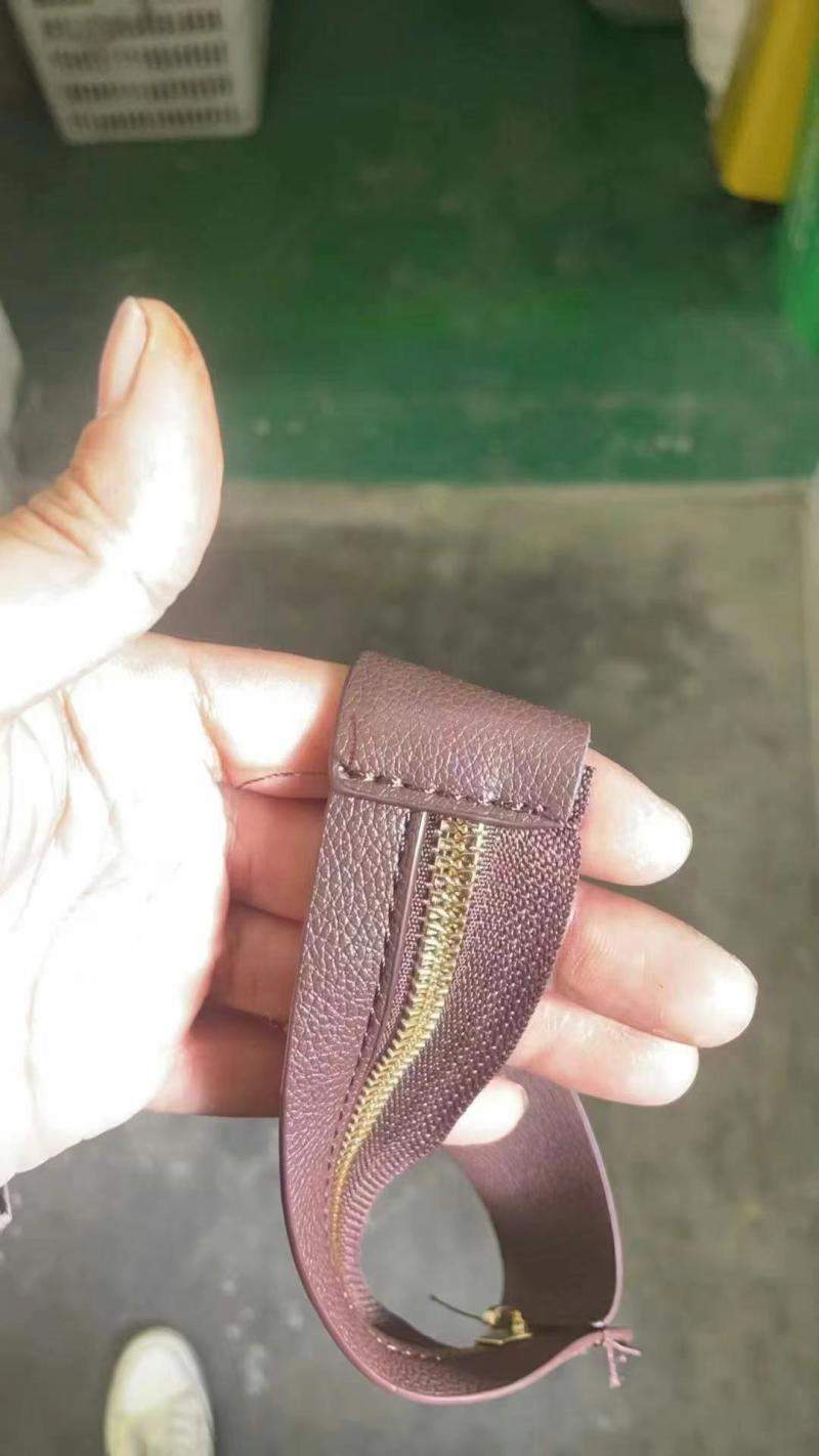 招临时电脑车一名