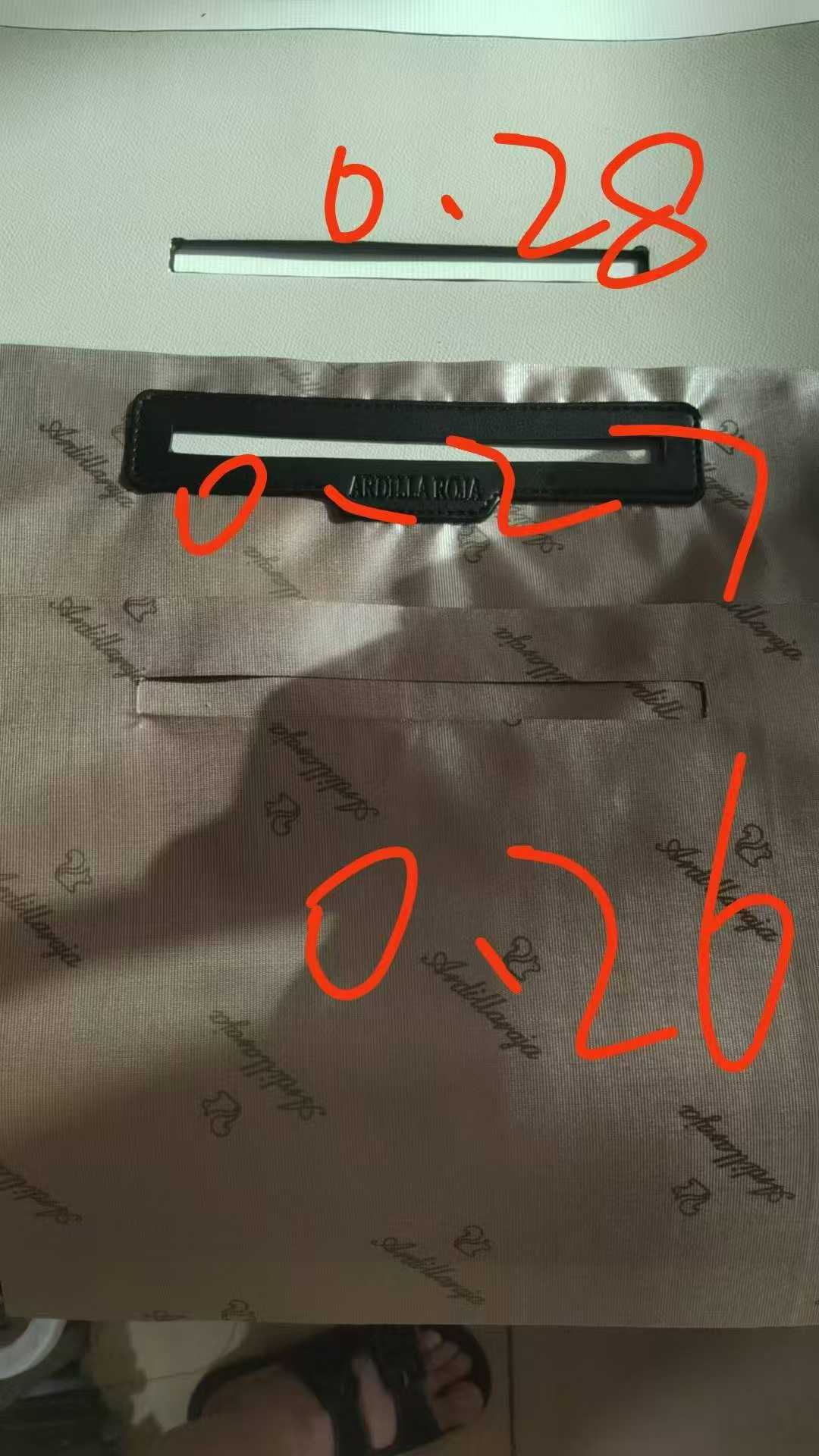 招车拉窗车位一名