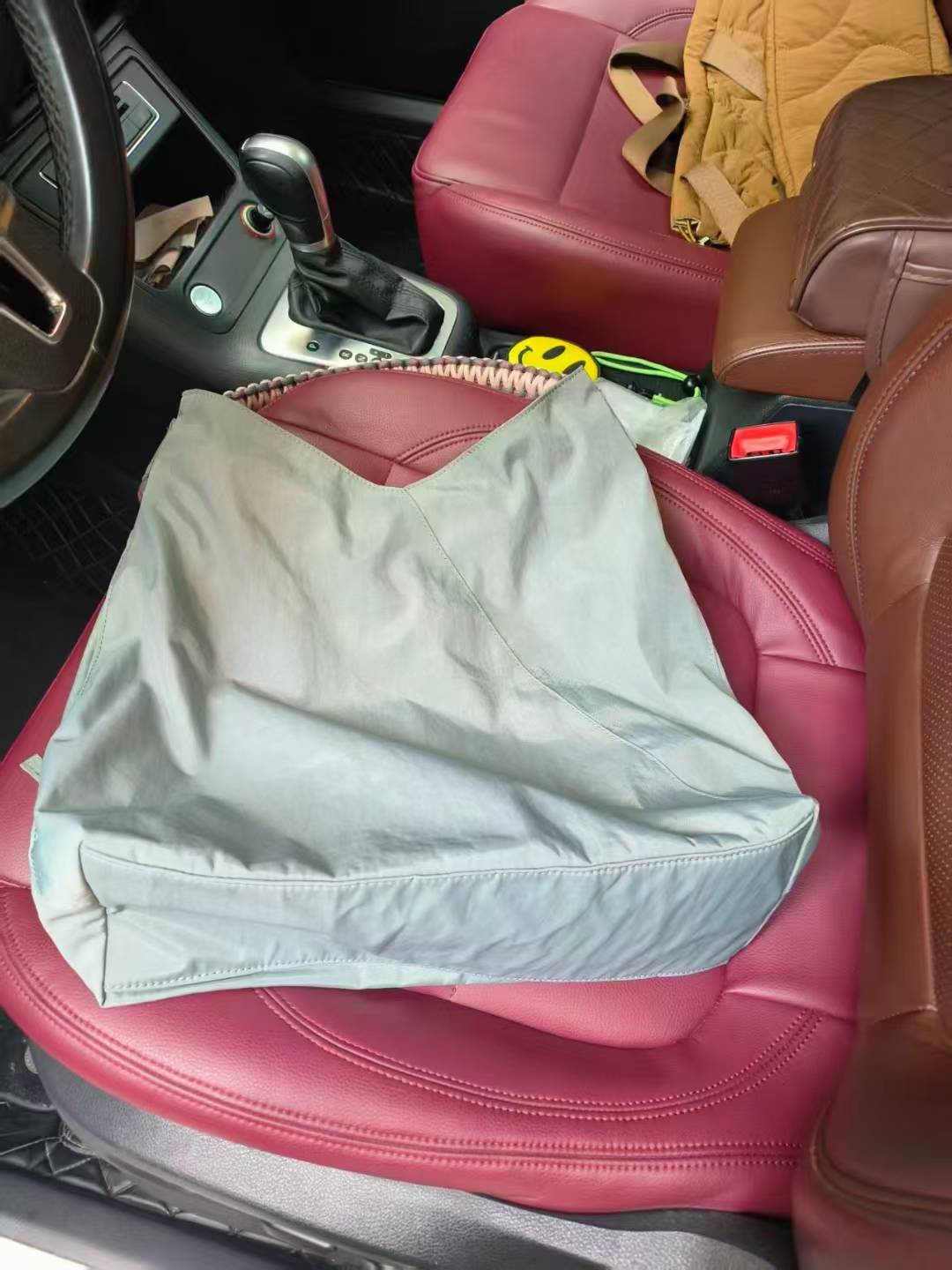 招临时台面，750个，1元一个