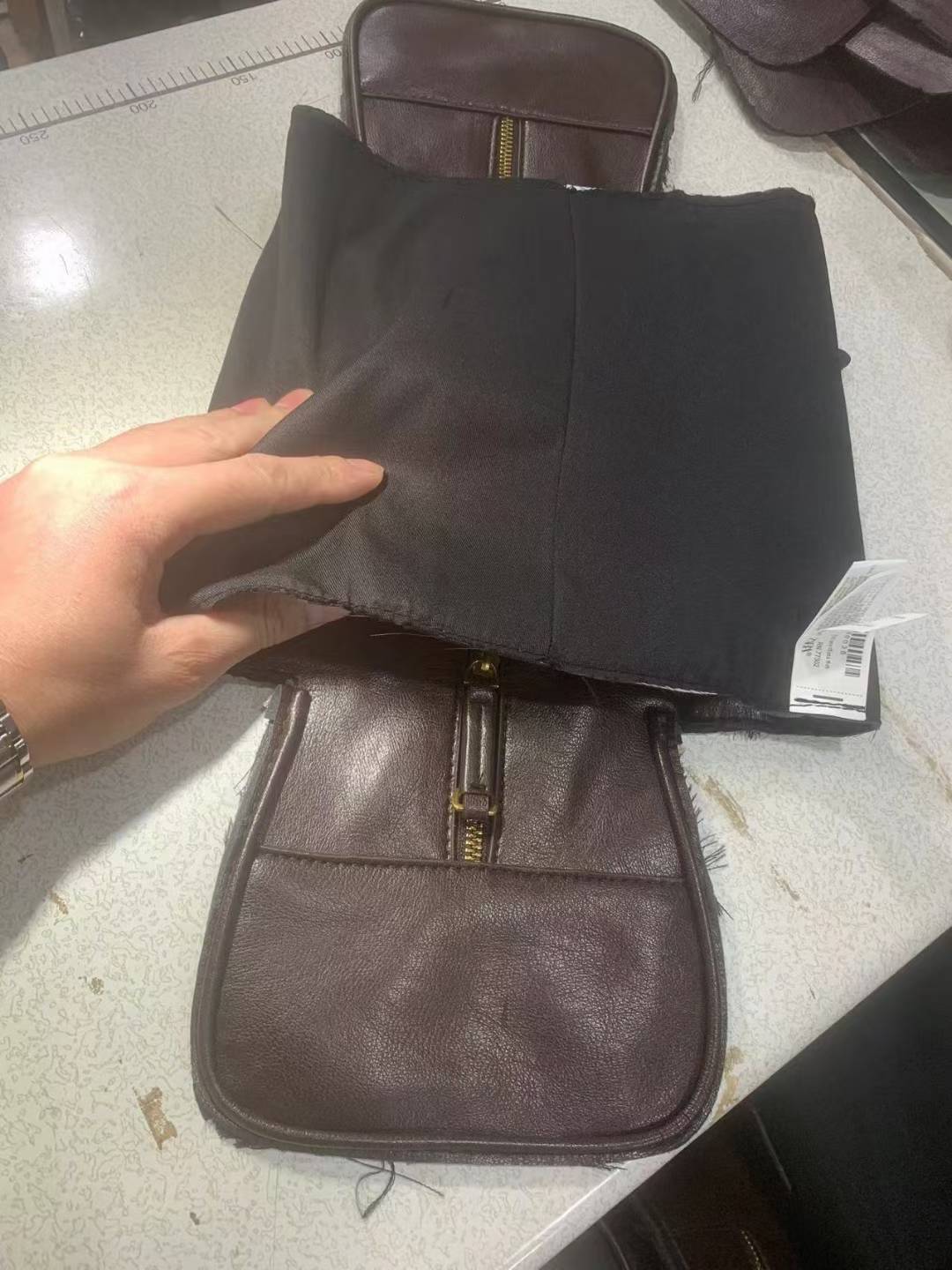 招专业拉骨一名如图