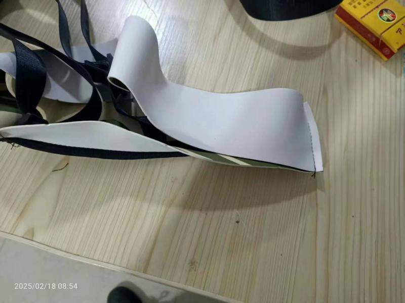 招临时车位定肩带接围0.4元一个