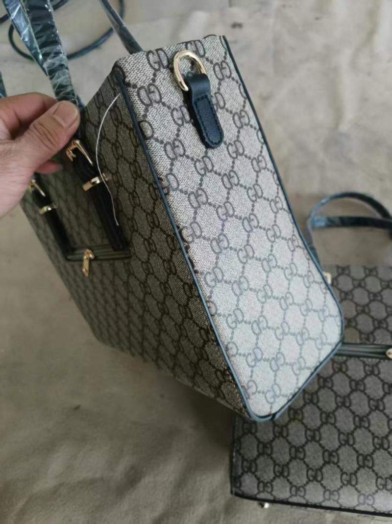 现招柱车一名，有960个袋，0.8一个