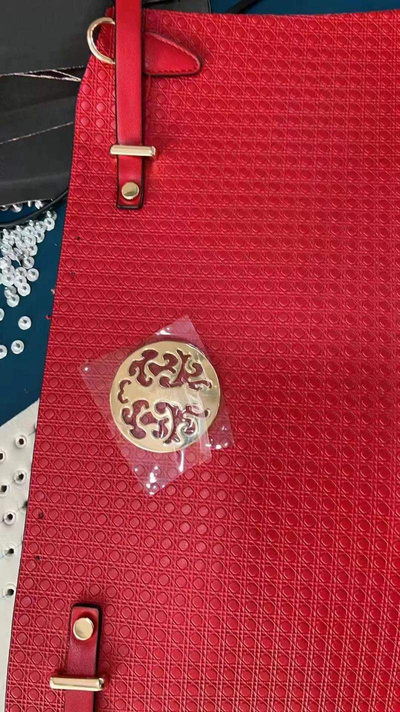 招一个打五金