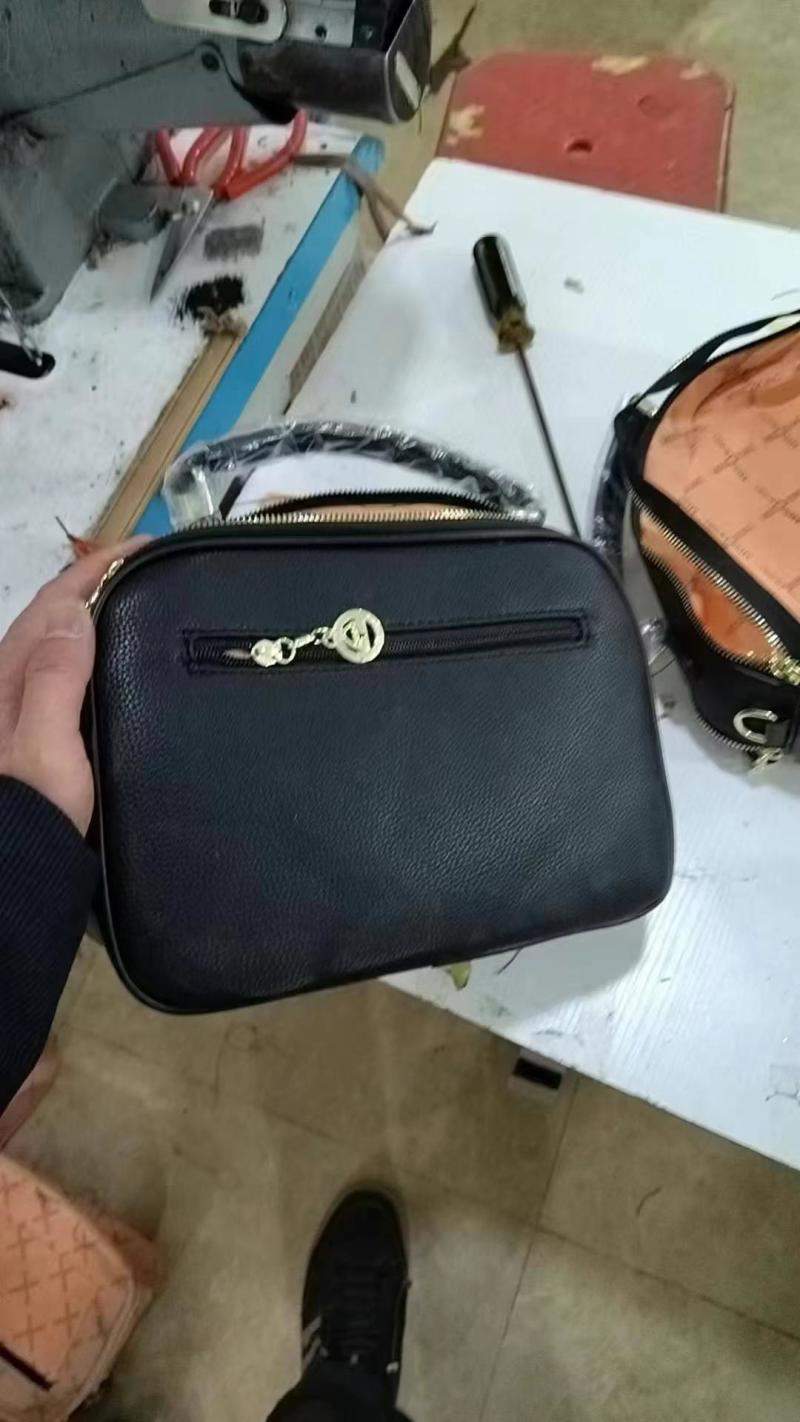 招高车1名埋骨袋，