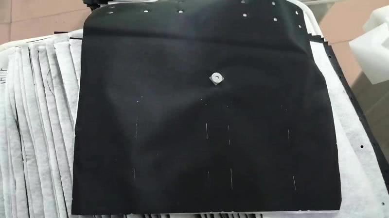 招车位装前袋装盖头，有一千五百个袋子