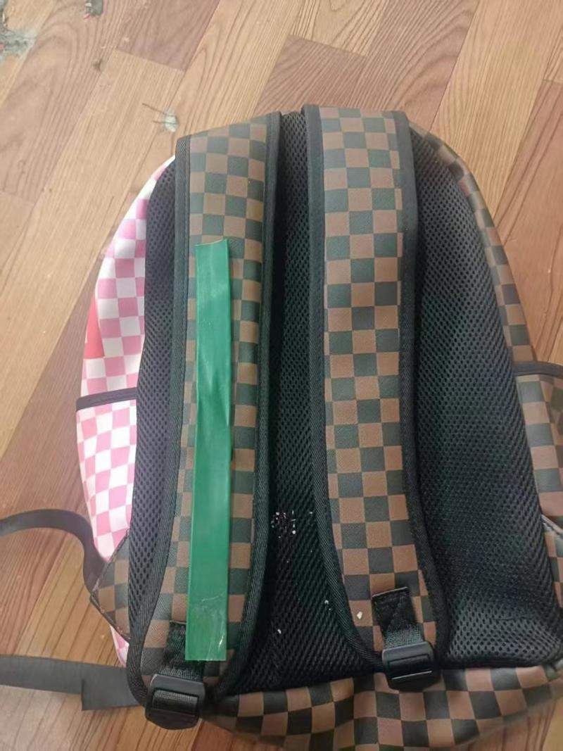 找一个临时车位背包运后幅