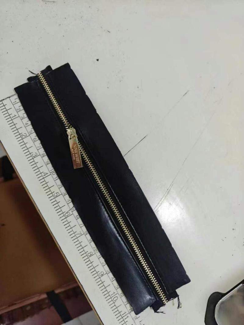 车拉链贴及运两边