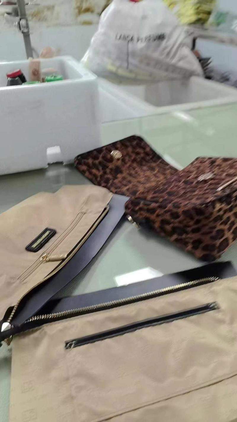 包壳贴大身700个