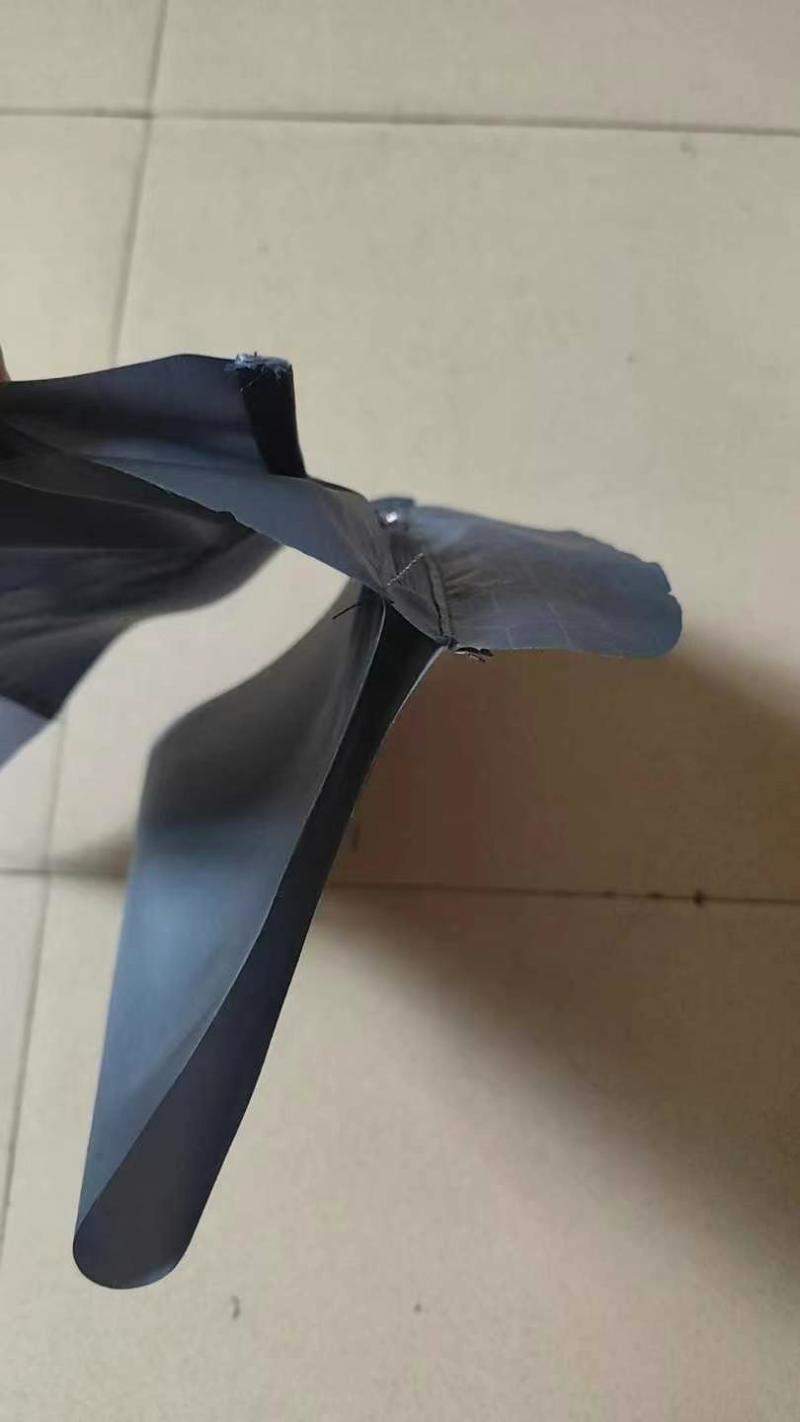 帮我招车里布拉链一名，5千件