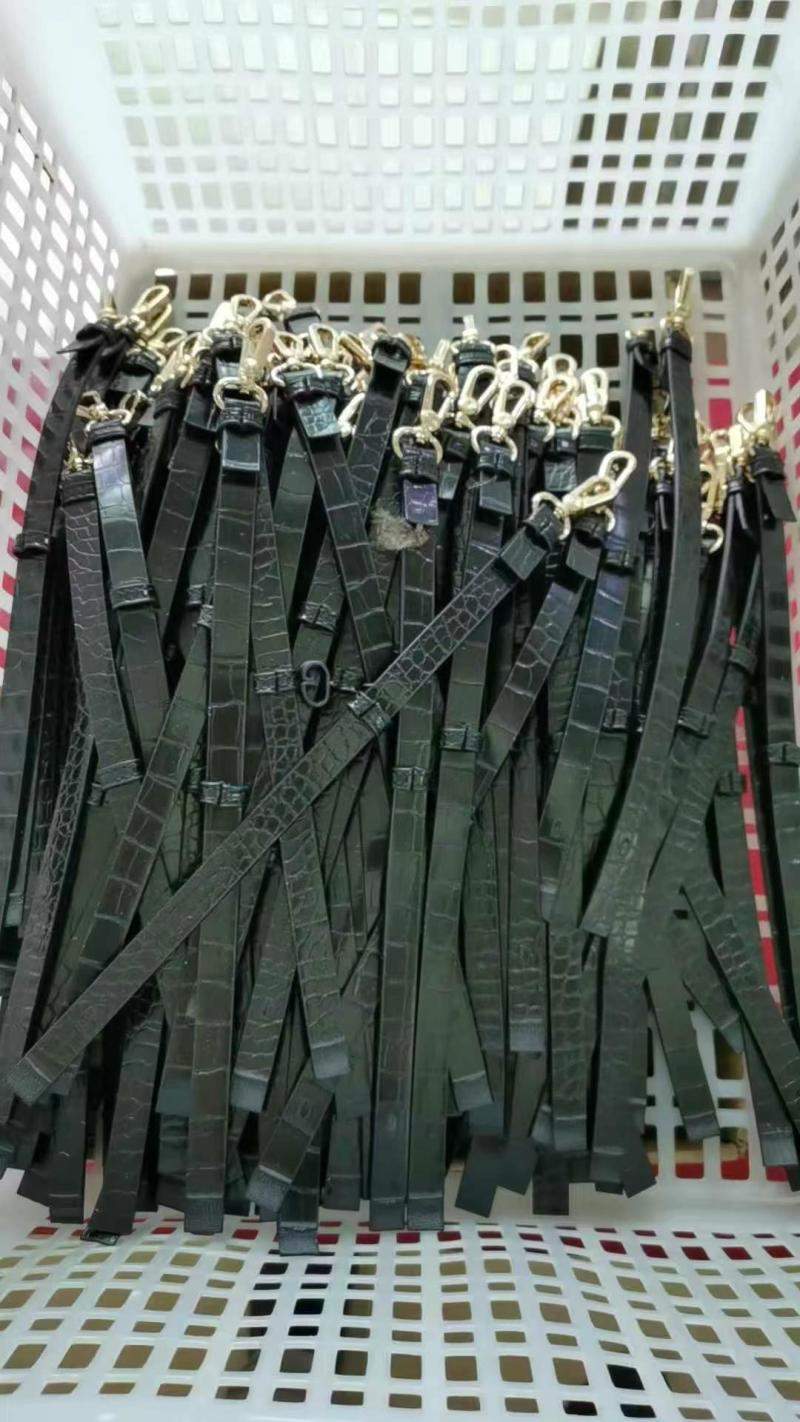 招个车位车长短油边肩带