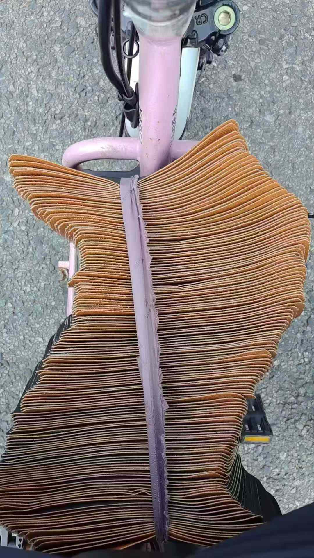 谁掉了一捆料可以联系本人