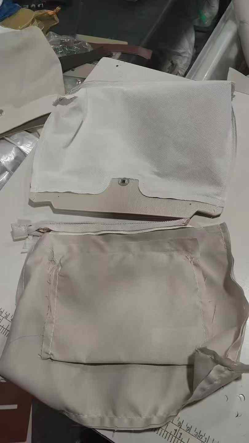 招车位埋内袋