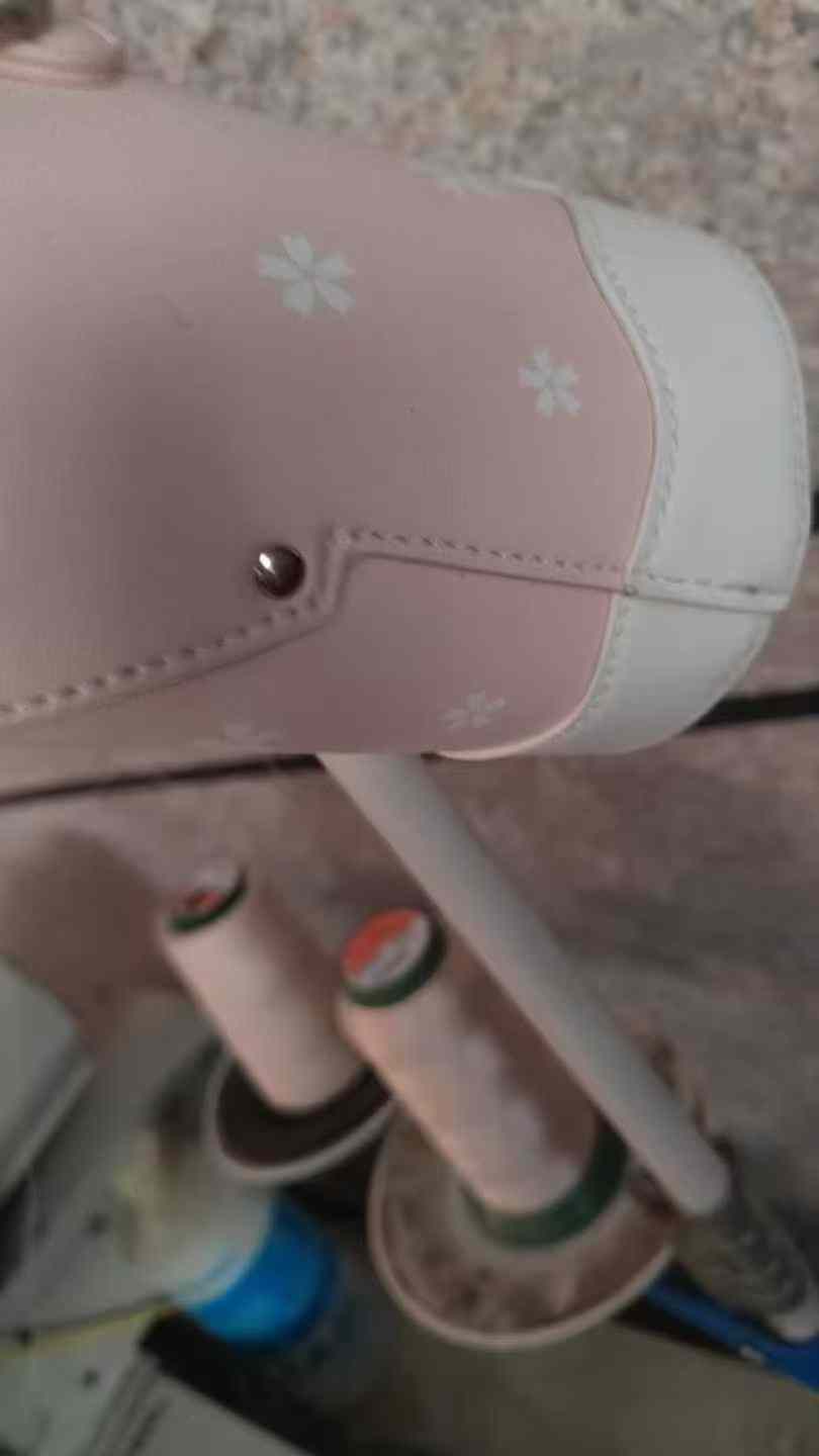 招打撞2名
