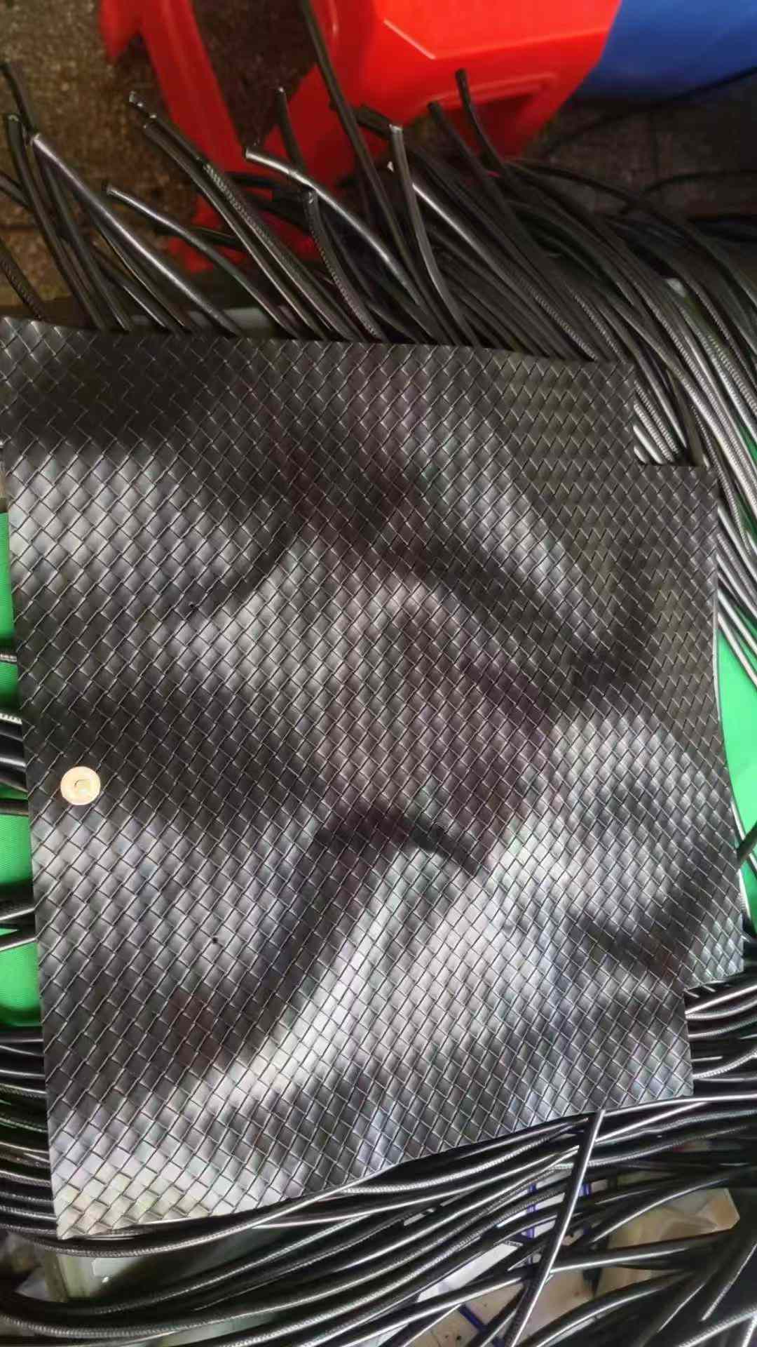 招打磁扣一名