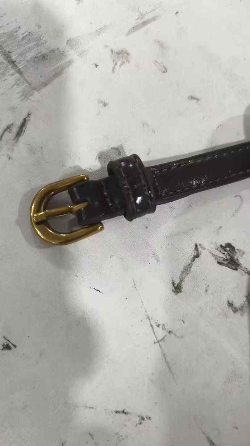 招肩带锁线及车一圈