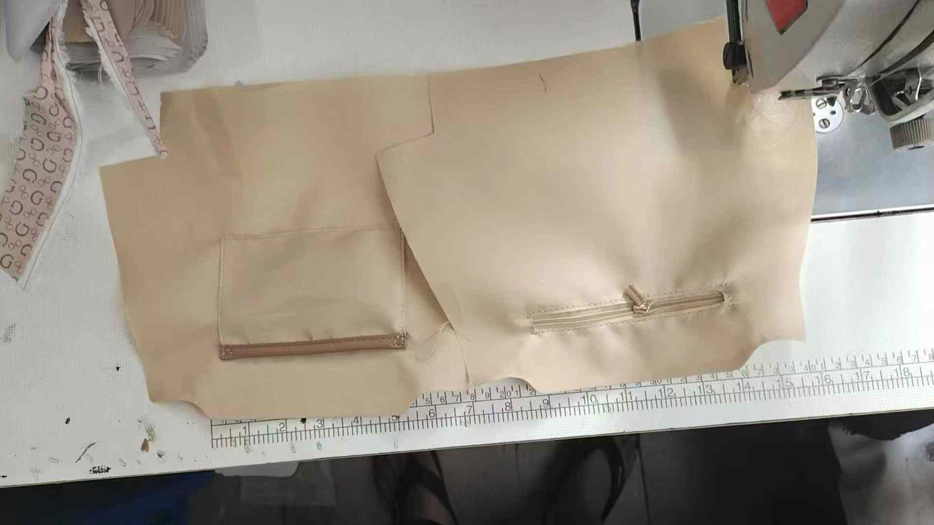招车拉窗打吊带和装巴袋