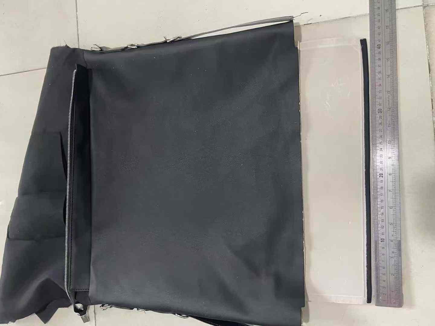 招专业驻车一名