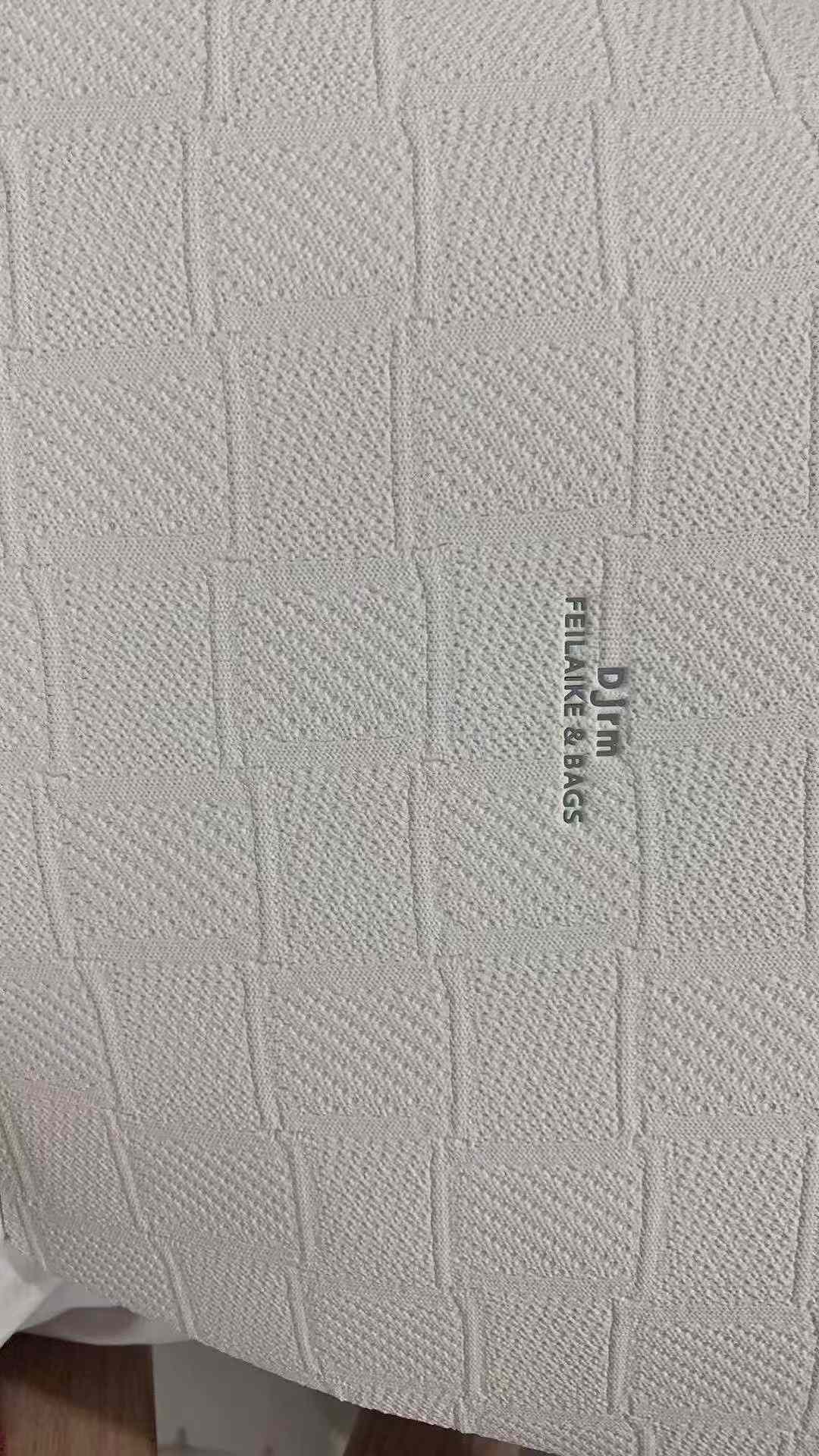 招压唛需要一个压金属标的