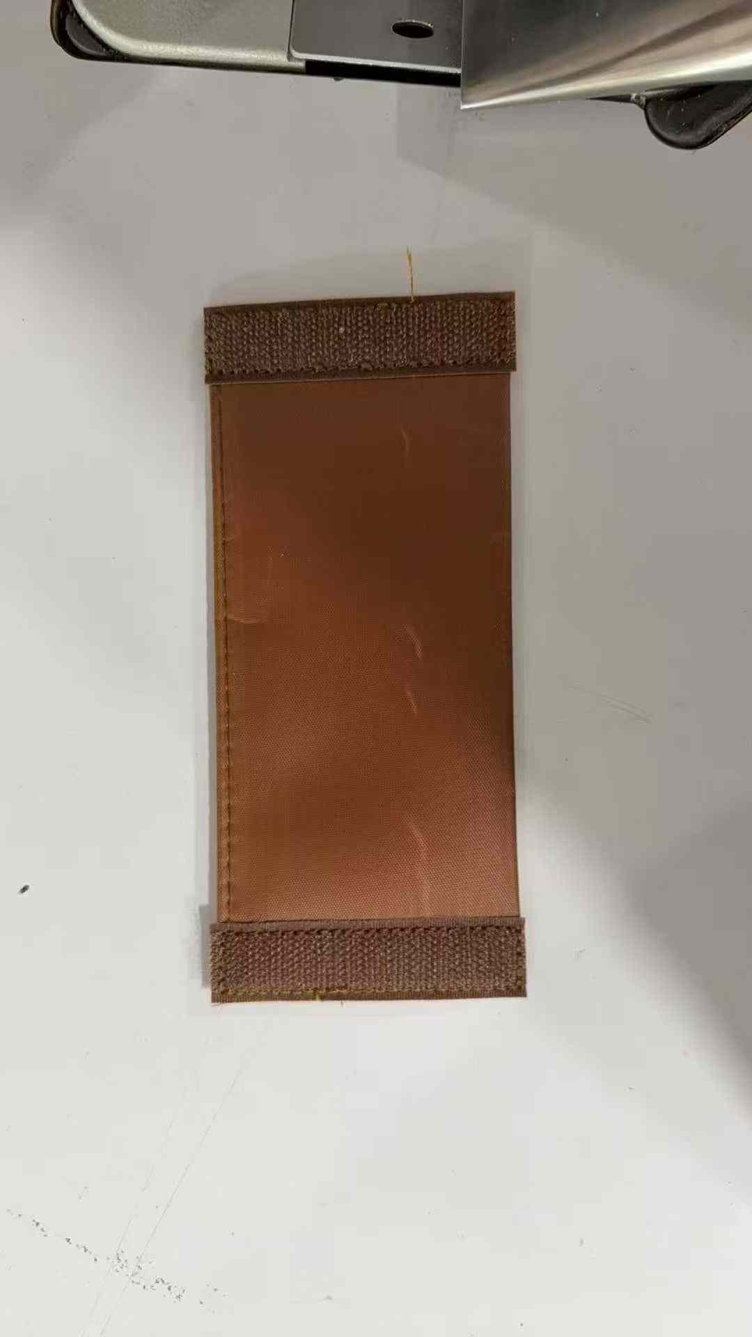 招两个电脑车打魔术贴8万个