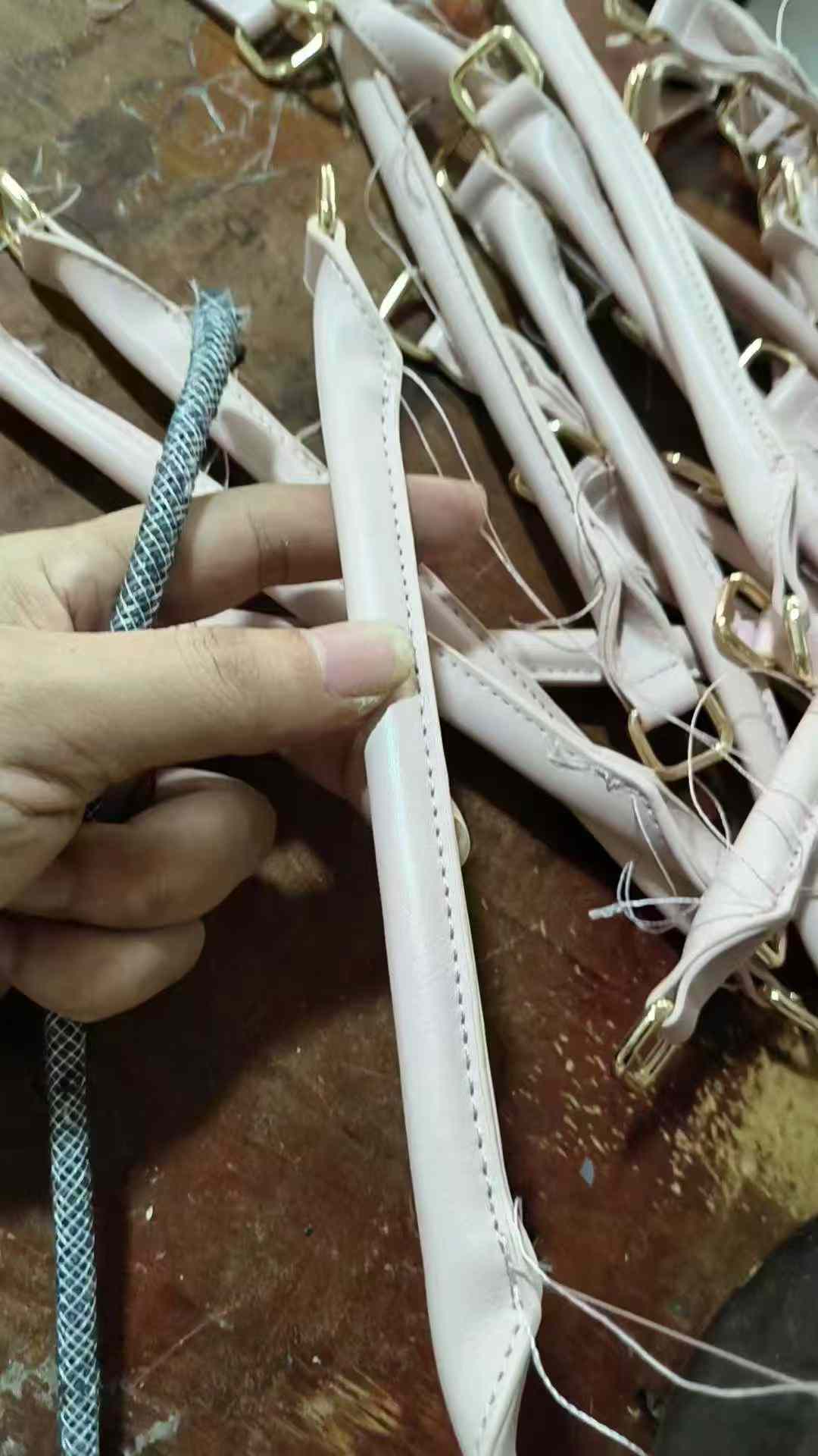 招高车包棉绳