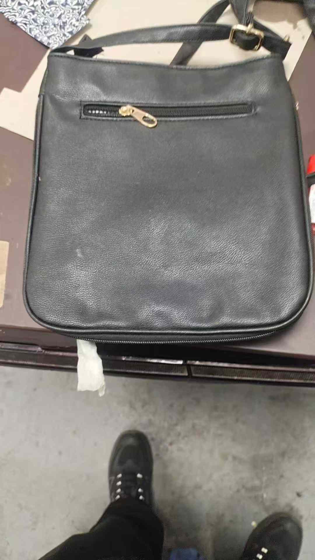 招拉骨一名