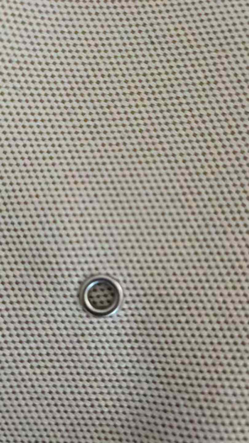 招专业五金一名