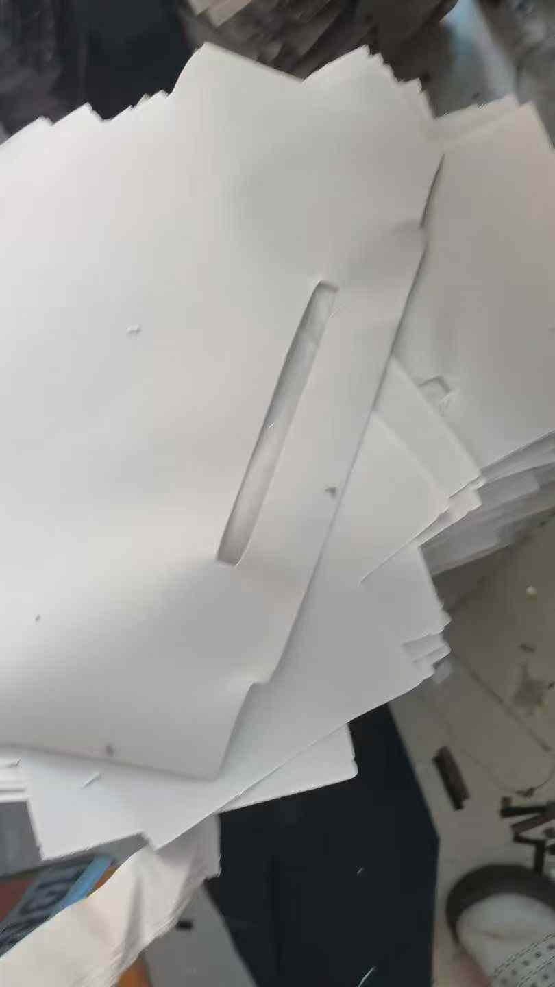 招临时五金打成品手挽
