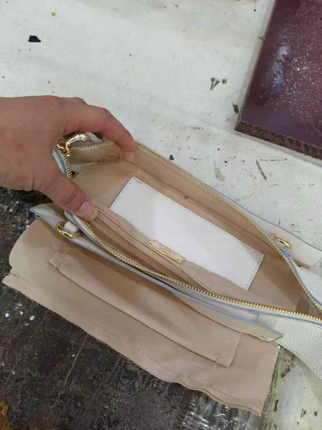 招车位一名