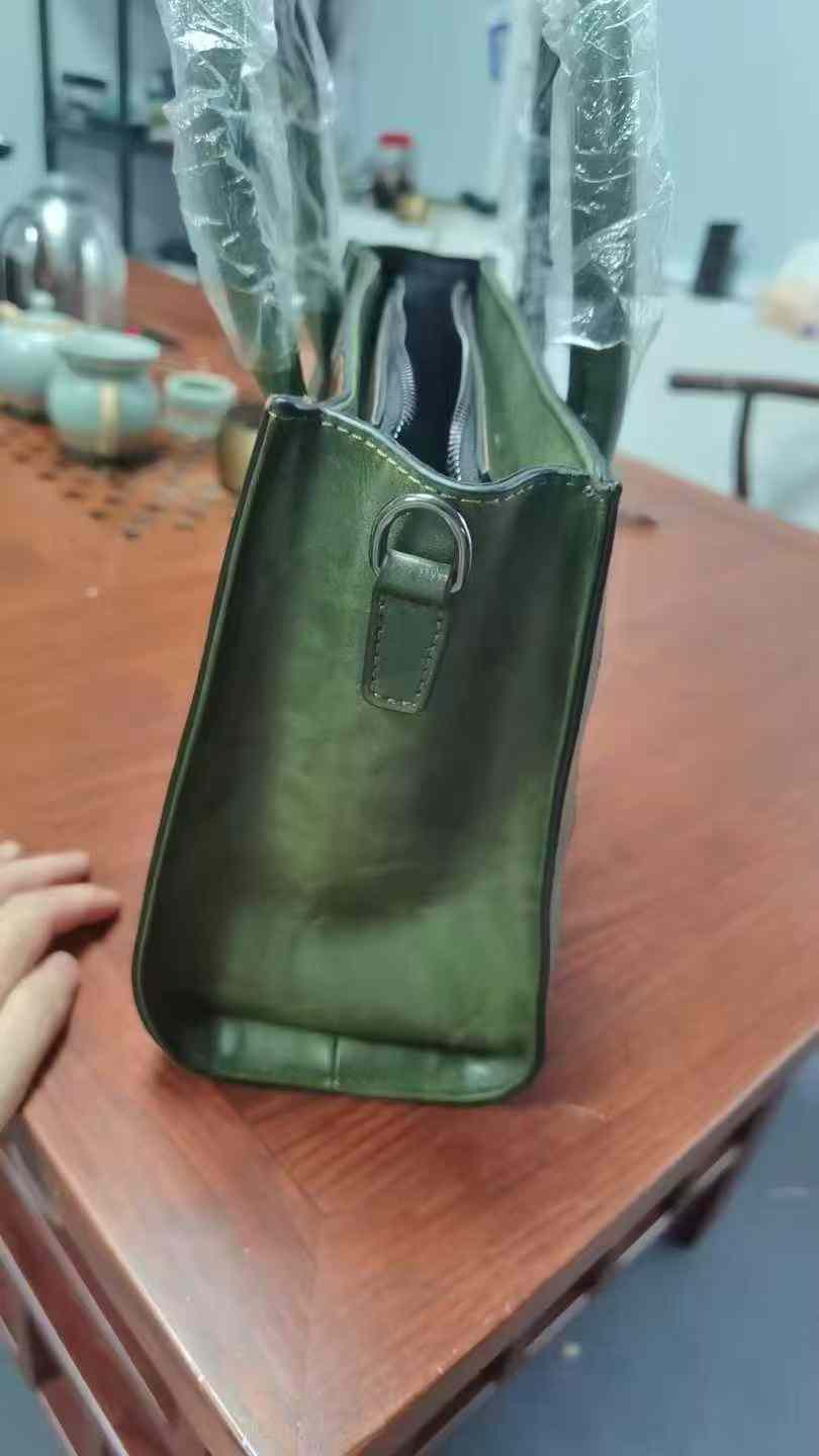 招临时高车车袋口横头