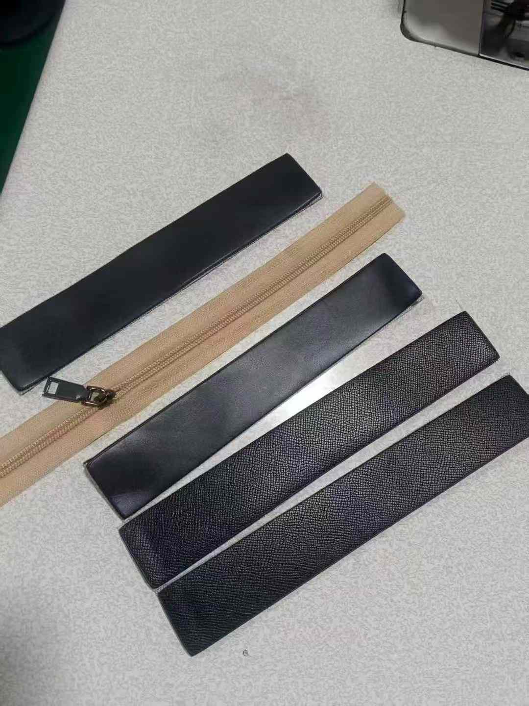 招车胶牙链贴