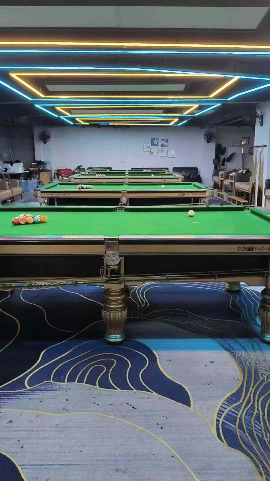 台球室转让，十张台，二个麻将房