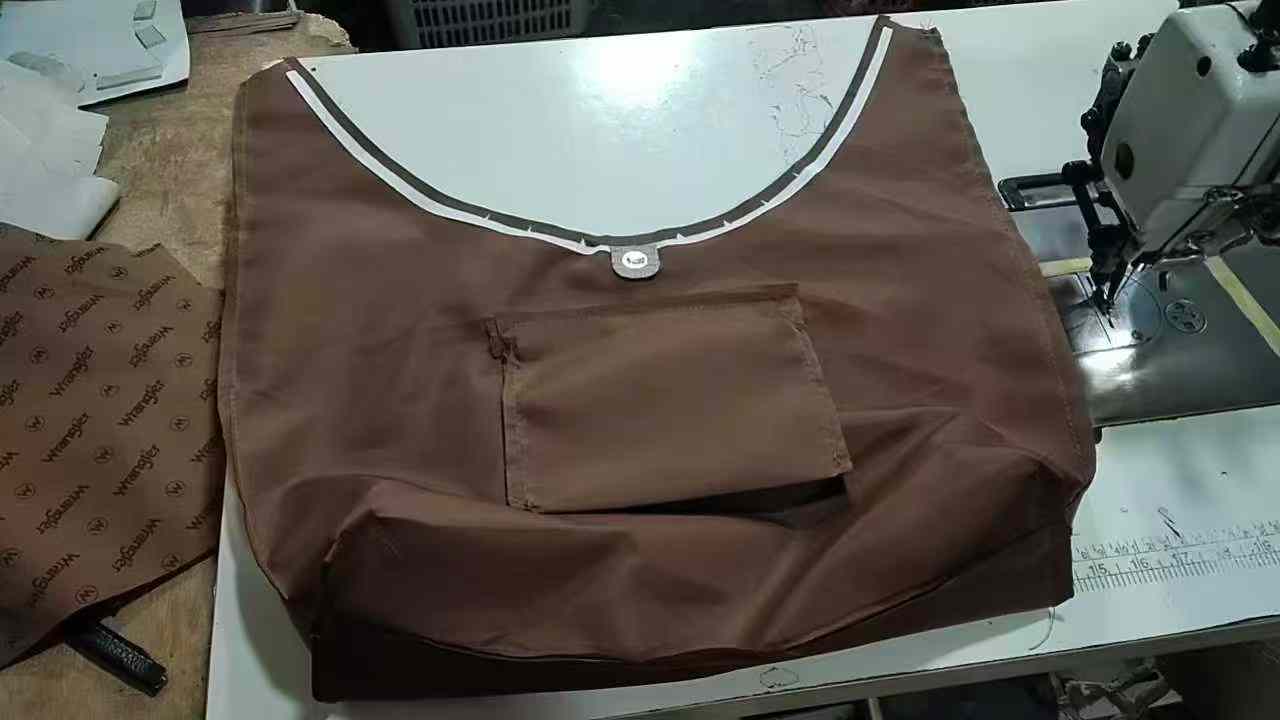 招车位埋内袋，不用放唛头，5000件，0.22一件