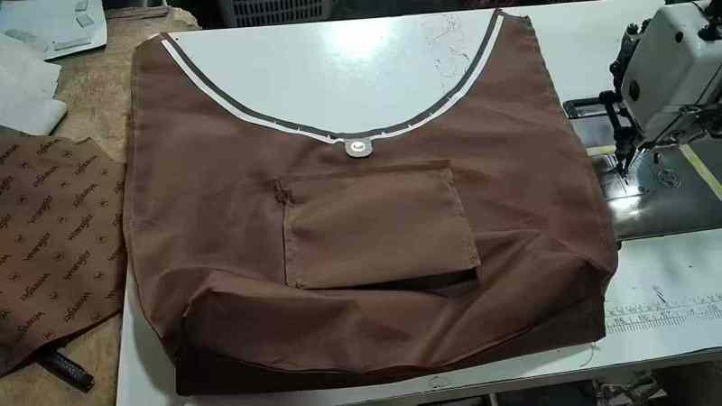 招车位埋裡袋，不用放唛头