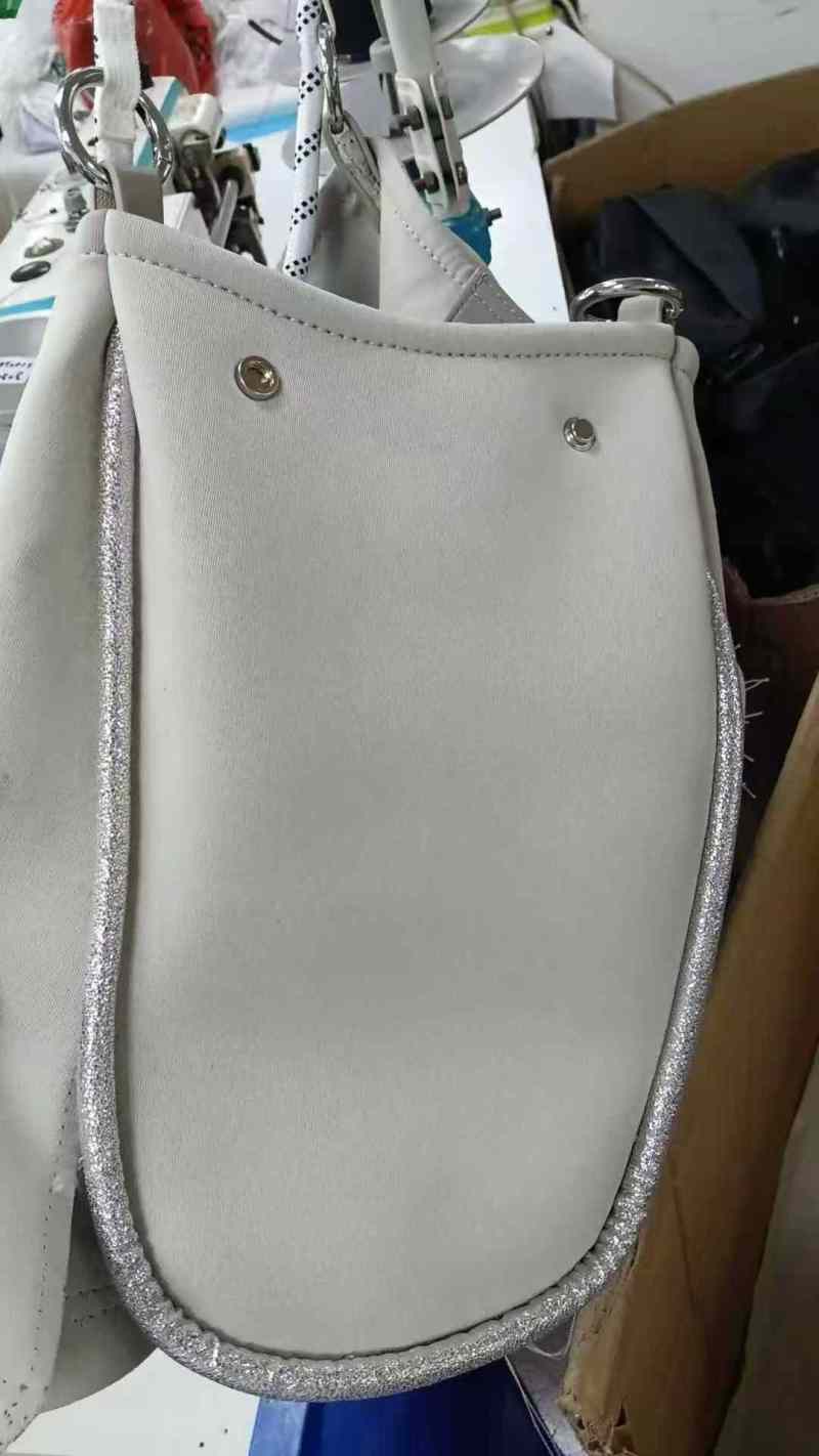 招专业拉骨，4毛钱1件