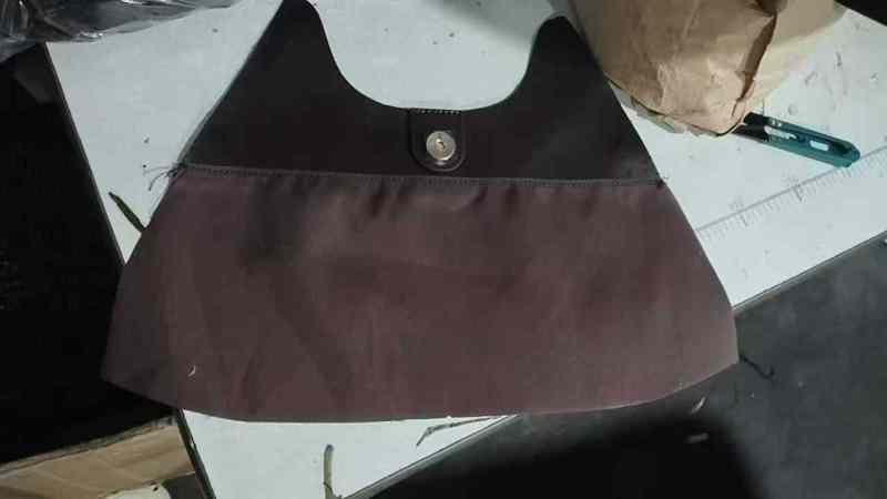 招车位裡布搭内贴，5000件，0.07一件