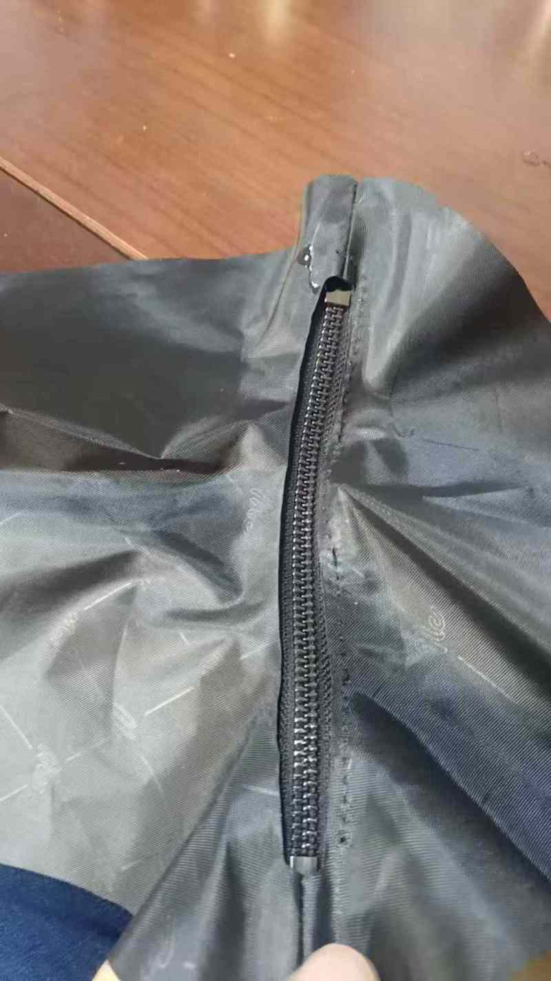 招专业围袋口拉链台面两名