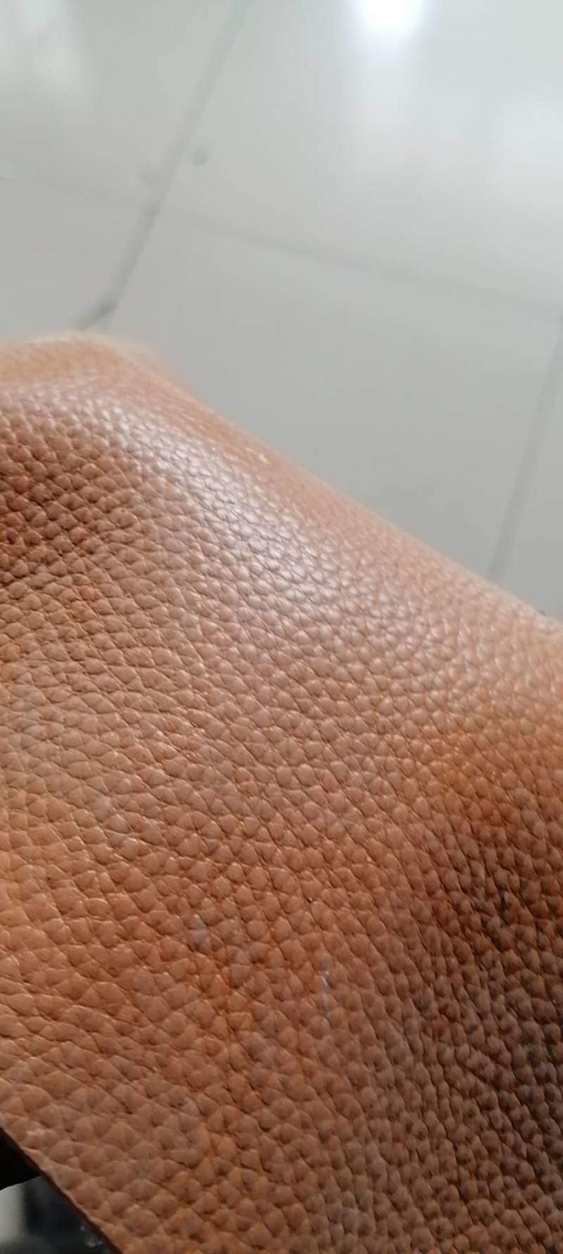 头层牛皮荔枝纹，二三尺以上的